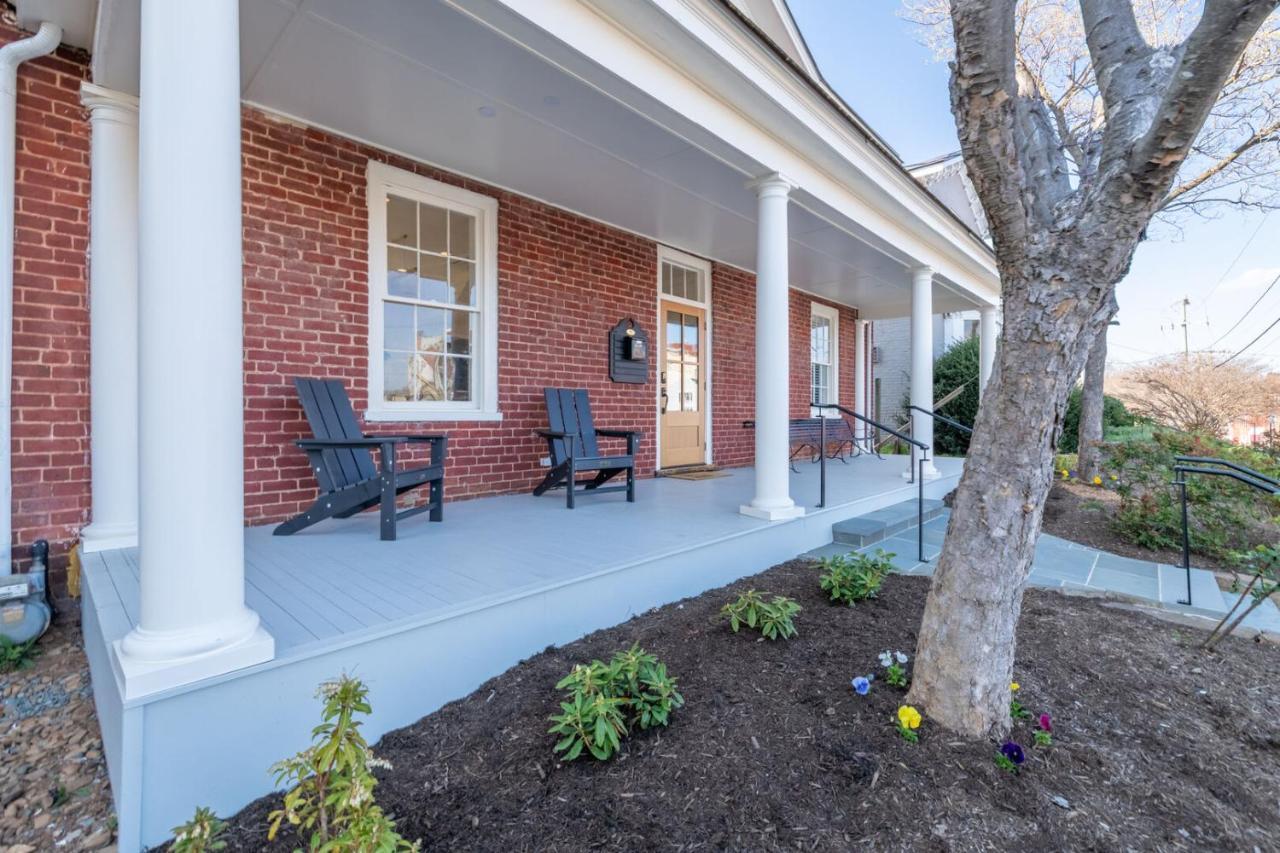 Boutique Room Steps From Downtown Mall Rose Jean - Room 4 Charlottesville Eksteriør bilde